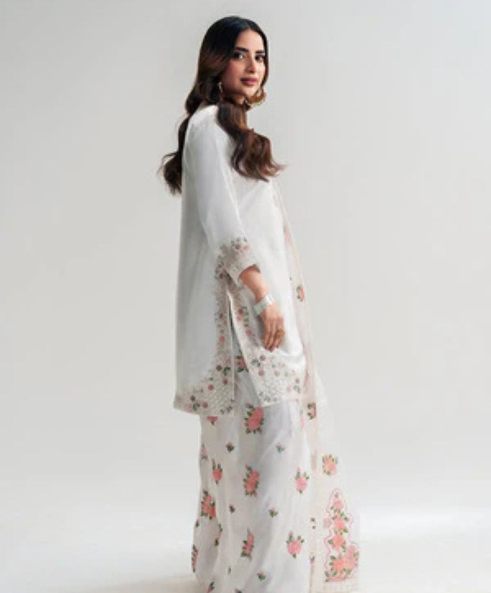 Nerah — a whisper of serenity in ivory - Image 5