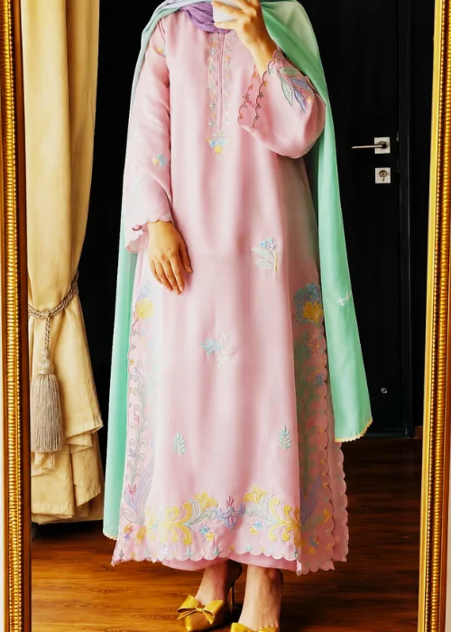 Premium lawn outfit designed for modern elegance